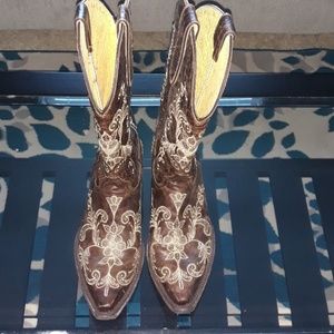 Cavender Cowgirl boots